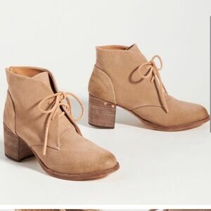 Beek Cream/Tan Songlark Stone Leather Oiled Suede Stacked Heeled Ankle Boots 8